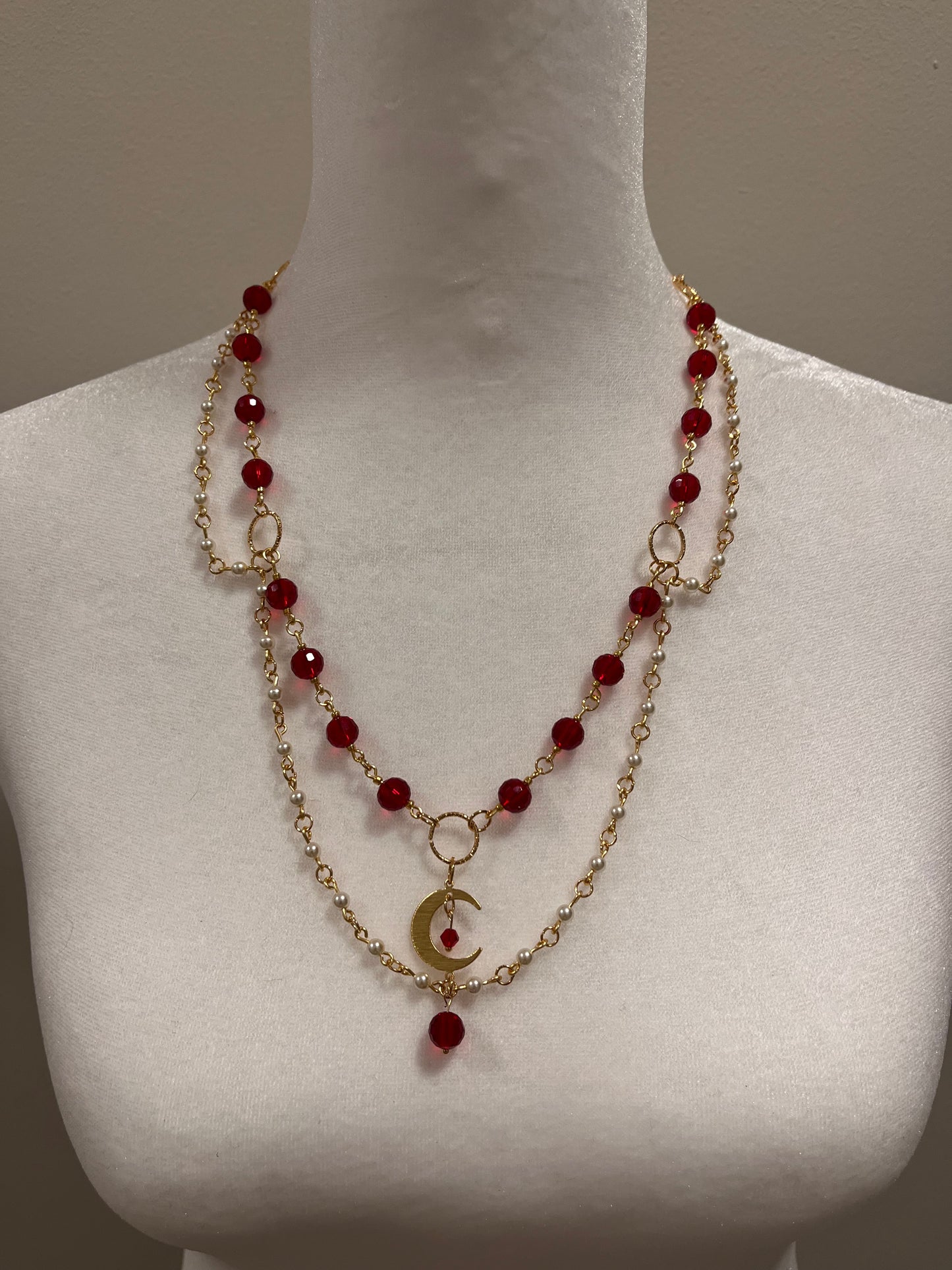 Moon Fairycore Layered Red Sparkling Beads and White Pearl Beaded Necklace